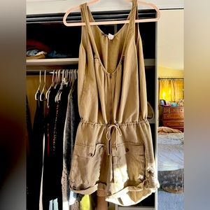 Gap European fit romper. Size 4.